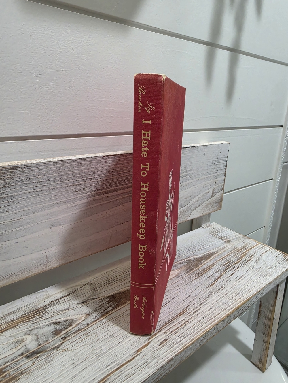 1963 "I hate Housekeeping" Hardcover Book - Picture 3 of 9